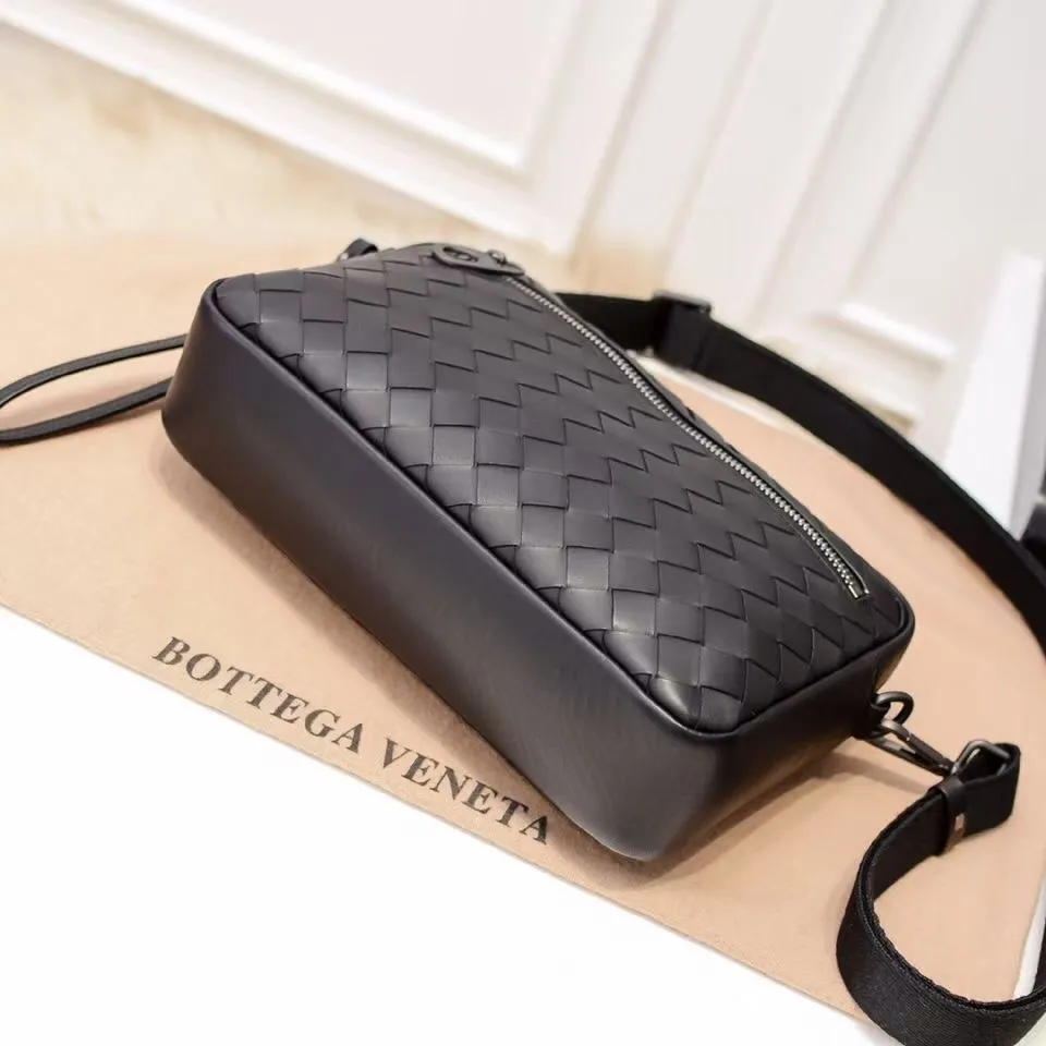 All categories 💚 Top version men’s bags 💚 BV 2024 new BV crossbody bag
